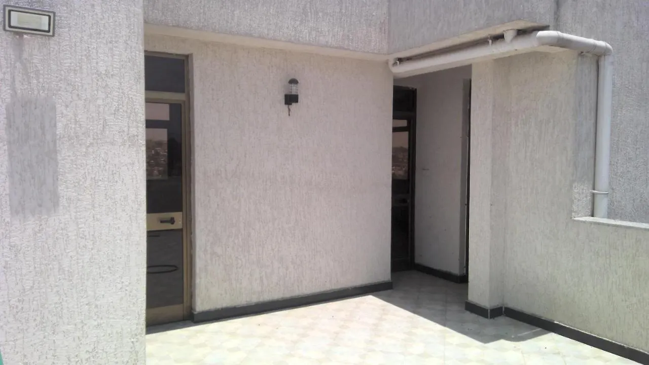 Queen M Palace Addis Ababa 0*,